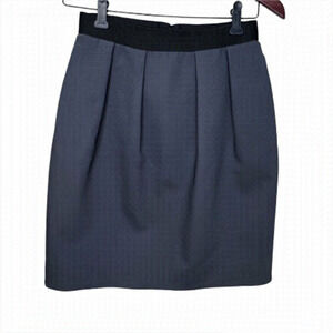 SIZE 4 COS Pleated Grey Skirt with pockets